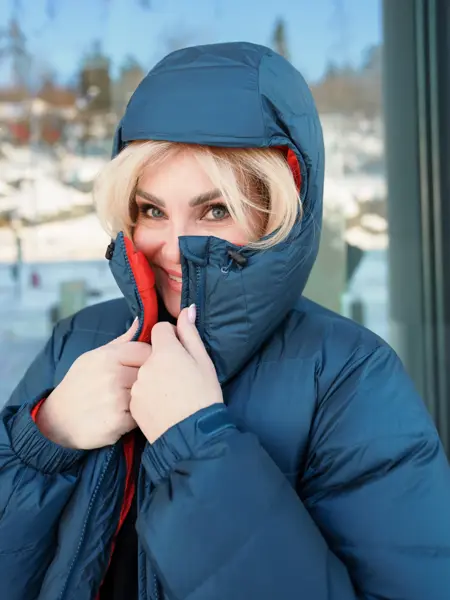 Piteraq Mountain Equipment jakke 7499 dunskjørt 1599-002.jpg