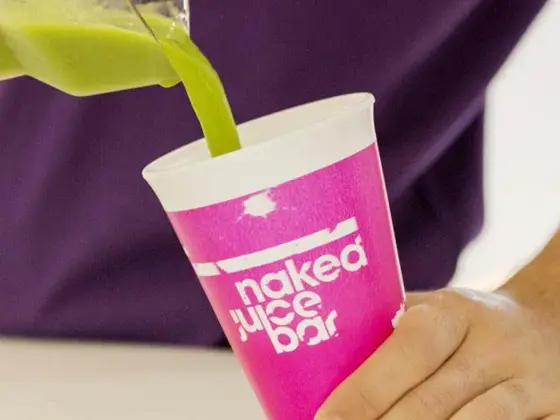 Naked-juice-bar-butikksida-16.9.jpg