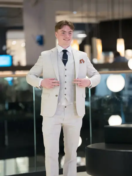 17 mai mote og trender dame og herrer festklar mai