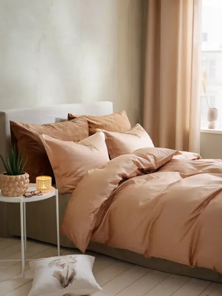 ferskenfarget sengesett