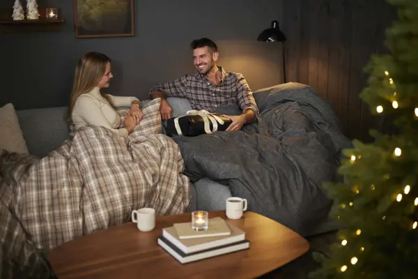 106013833-106013834-106013835-Lewis-flanellsengesett-muldvarp-106011917-106011918-Audry-flanellsengesett-svart-melange_-modell