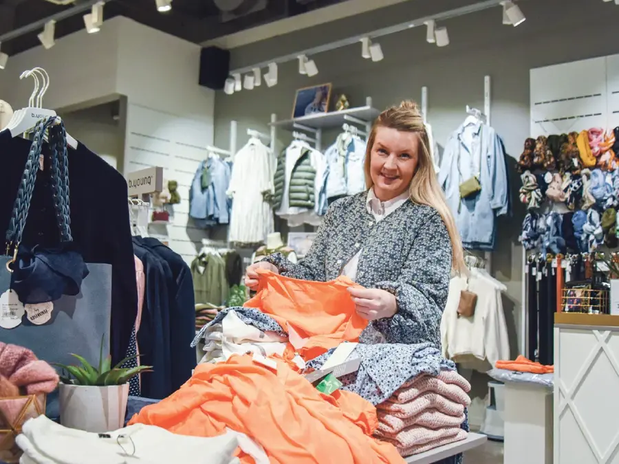 B-YOUNG -1 Rygge Storsenter.png