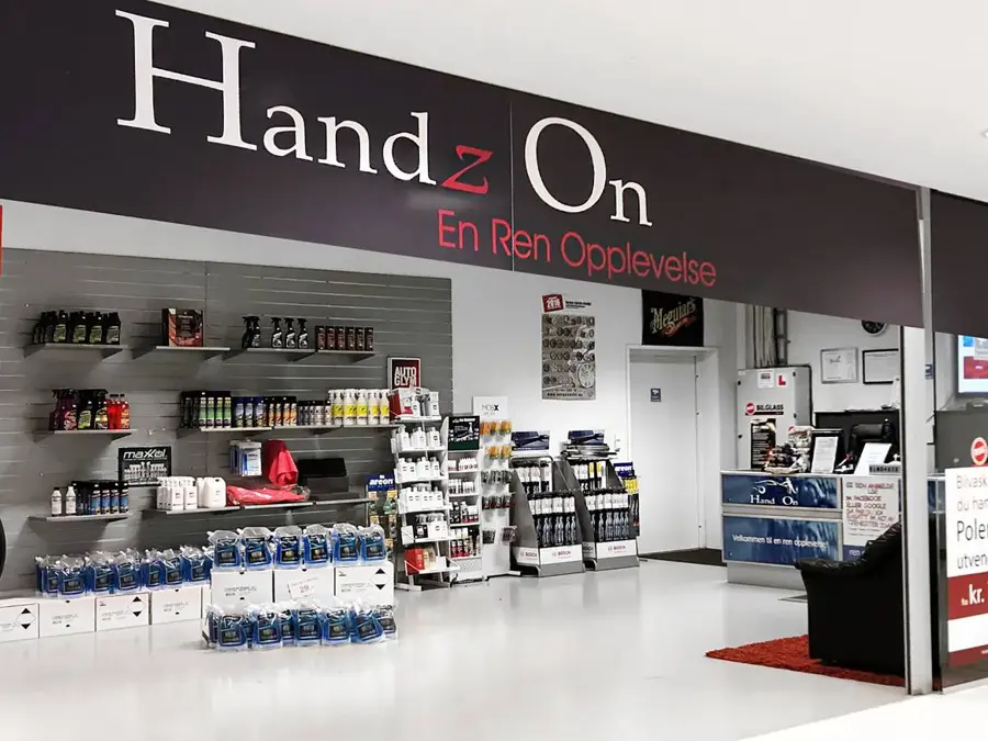 Butikkfasade til Handz on på Sørlandssenteret