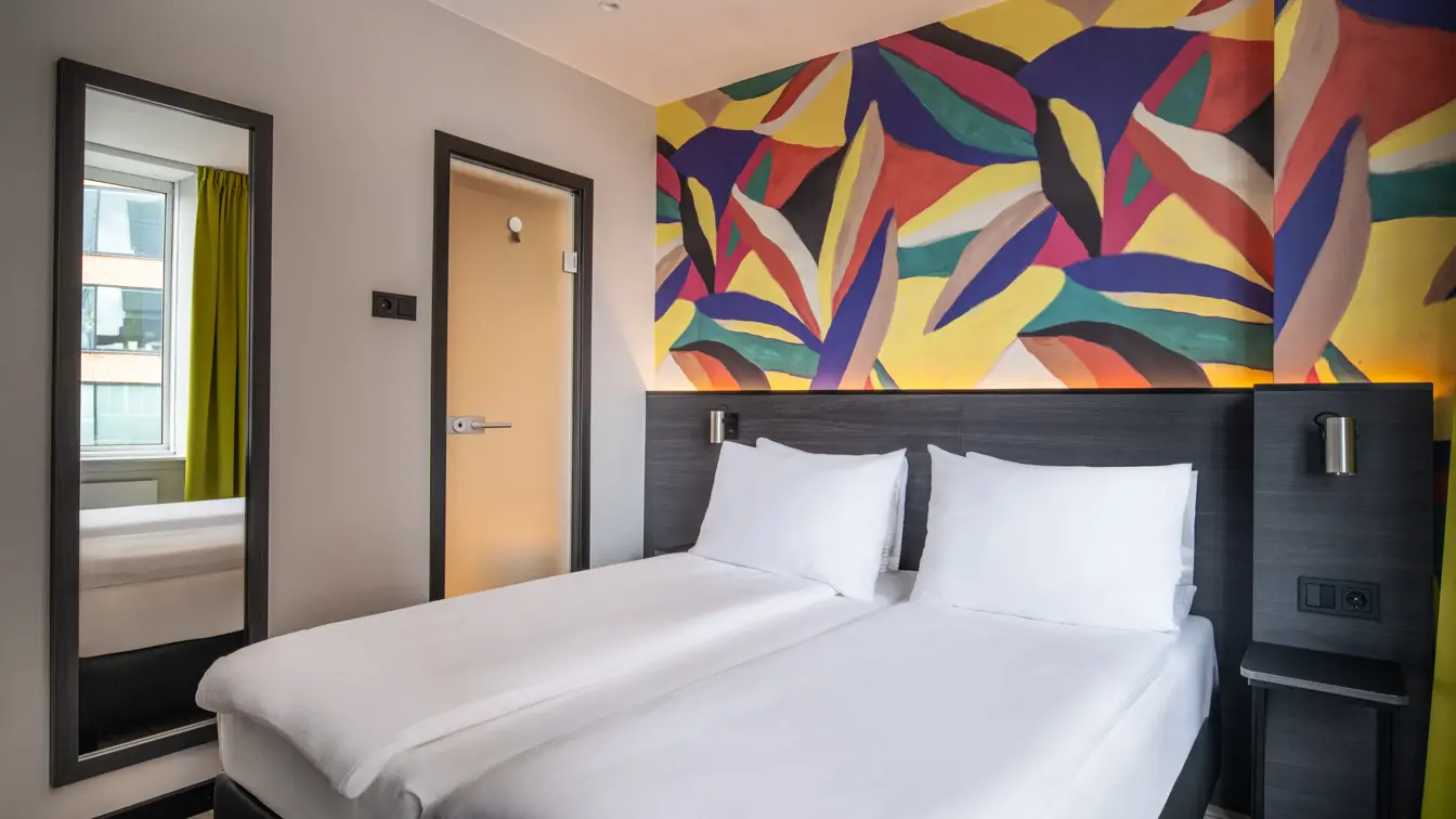 ThonHotelRotterdamBathroomClassicDoubleRoom