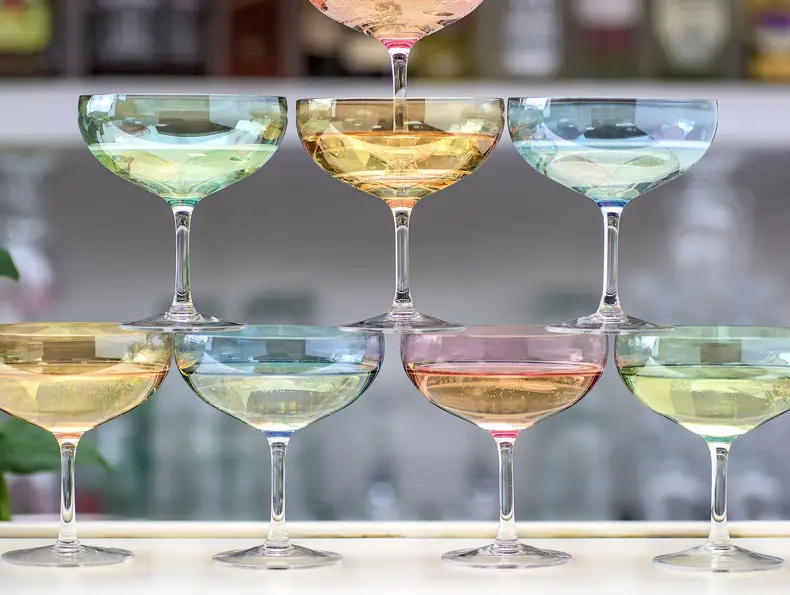 tilbords-magnor-happy-champagneglass-uke25-4.3