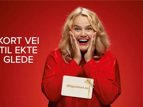 DG_Jul_Hjemmeside_3.2_Dame2_mTekst.jpg