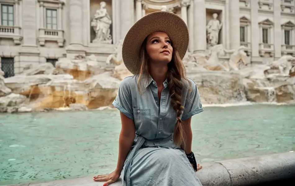 Shoot of young woman enjoying Rome