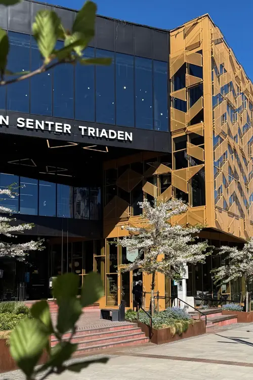 thon-senter-triaden-hovedinngang
