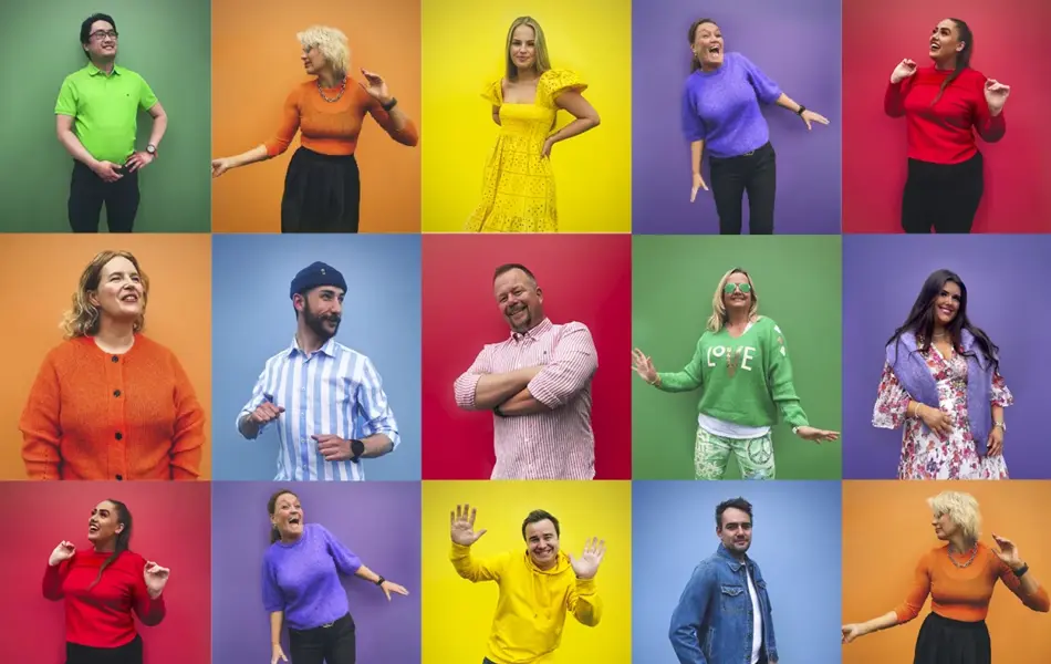 Personer i regnbuens farger