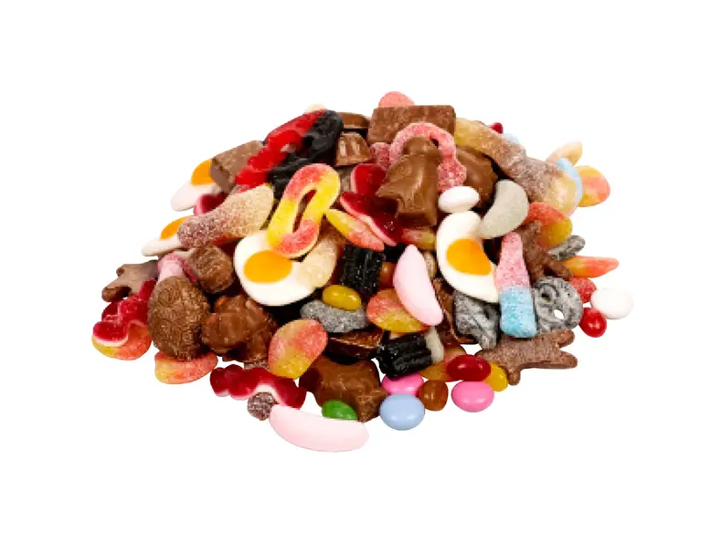 Utvalg av smågodt med sjokolade, gelégodteri og lakris.
