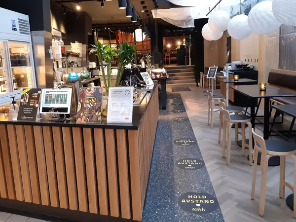 Sabrura Sushi - restaurant-inngangsparti