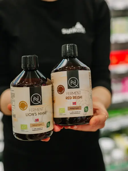 dame holder helsekost produkter