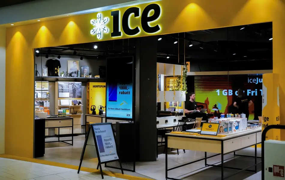 Utsiden av ICE butikken på Sandvika Storsenter 