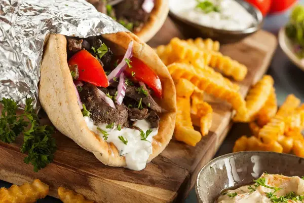 gyros med pommes frites