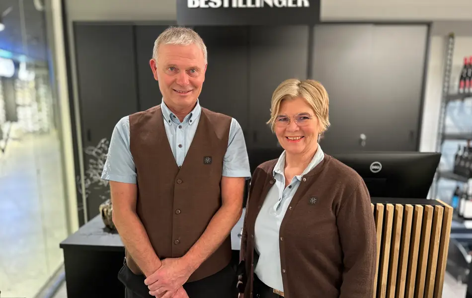 Vinmonopolet Vågsbygd i Kristiansand er nå finalist til Årets Butikk 2024 i Vinmonopolet!