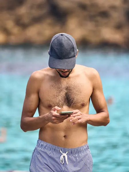 2026_05_12_sommermoten_til_herre_badeshorts_3.4