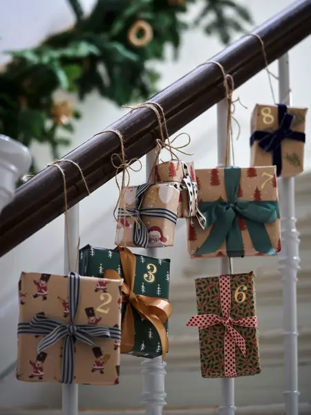 gaver knytter til trappegelender