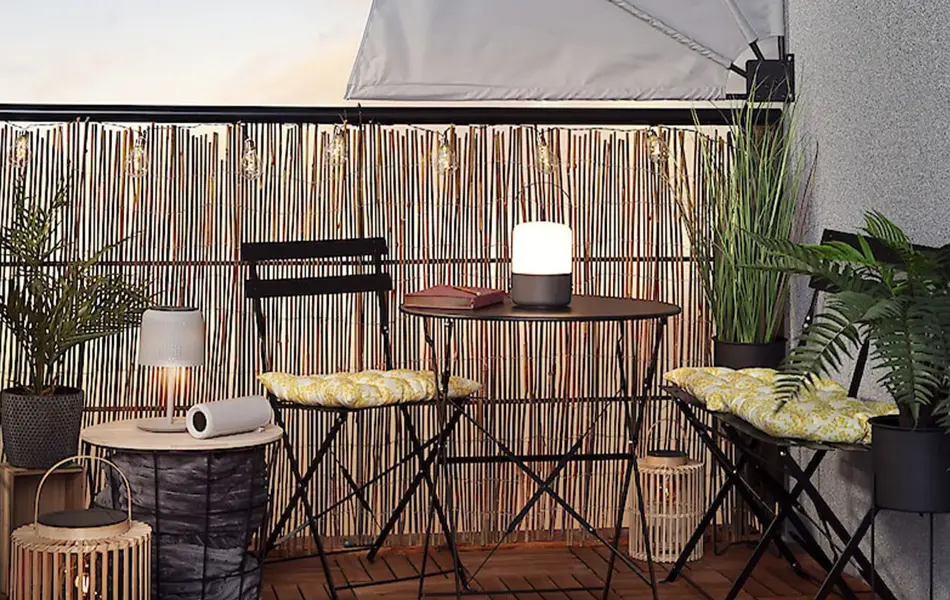 Terrasse med solskjerming