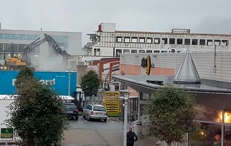 riving av Stokkebygget i 2016