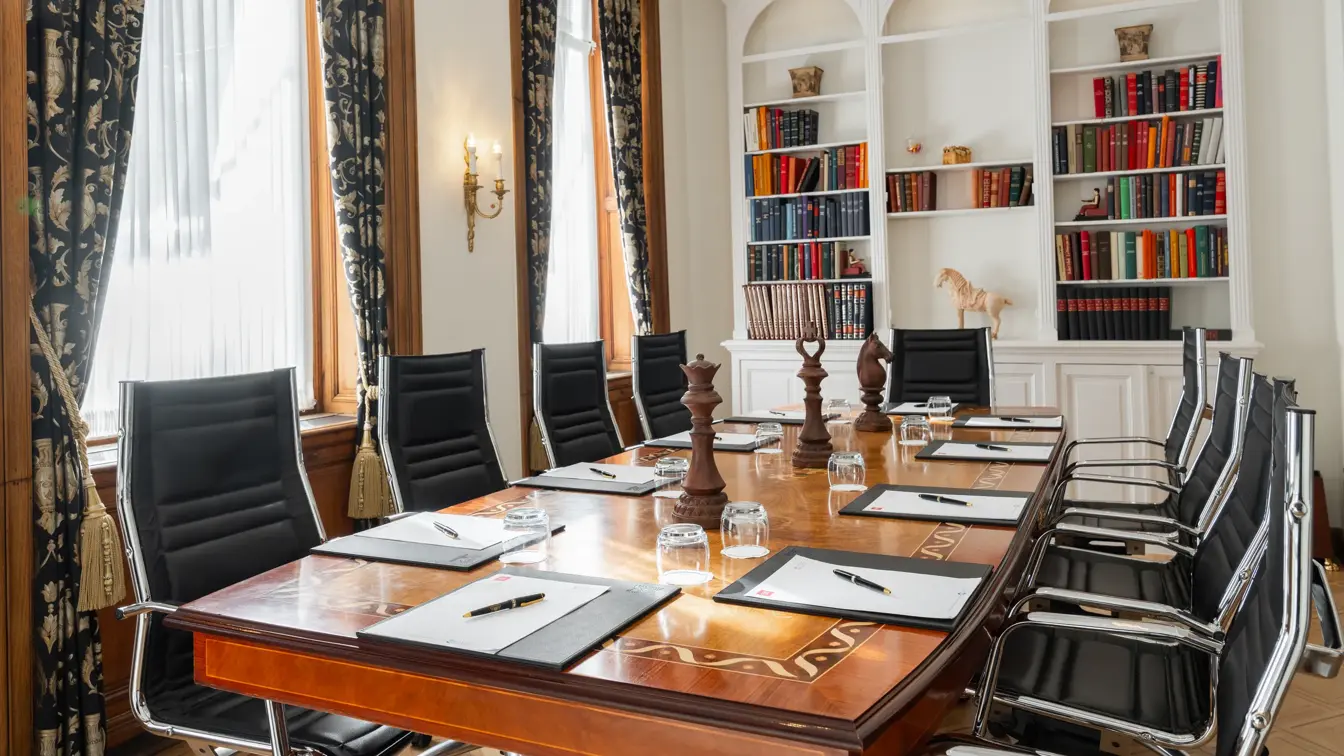 Stanhope_Hotel_Boardroom