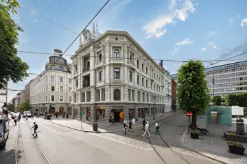 Fasaden av Stortorvet 2 sett fra kirkegata