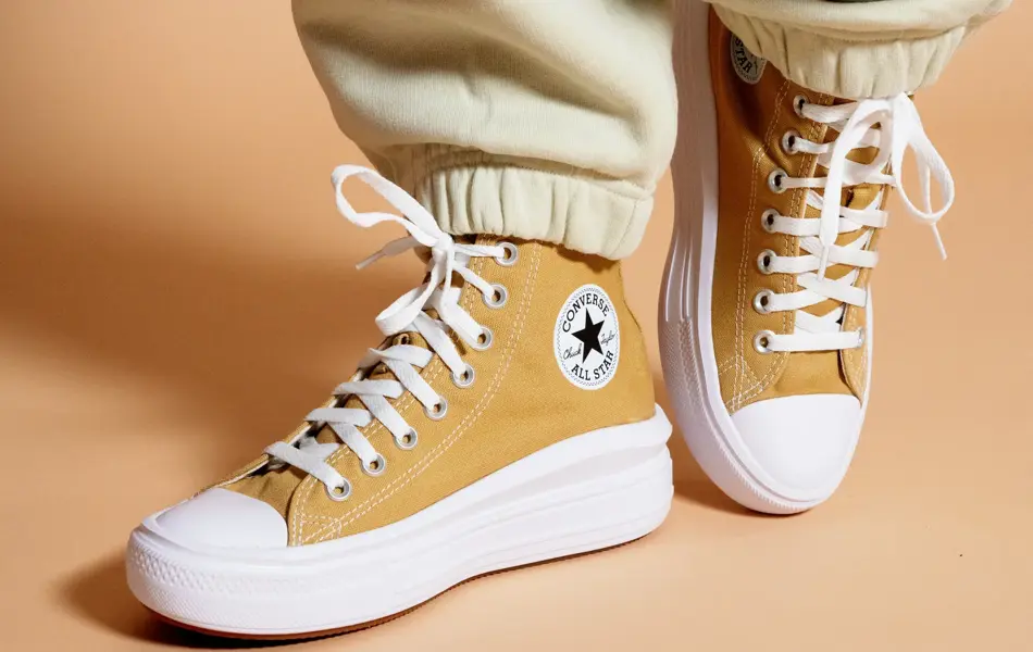 Sennepsgule Converse