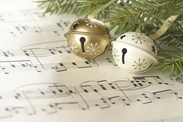 bjeller og noter julemotiv