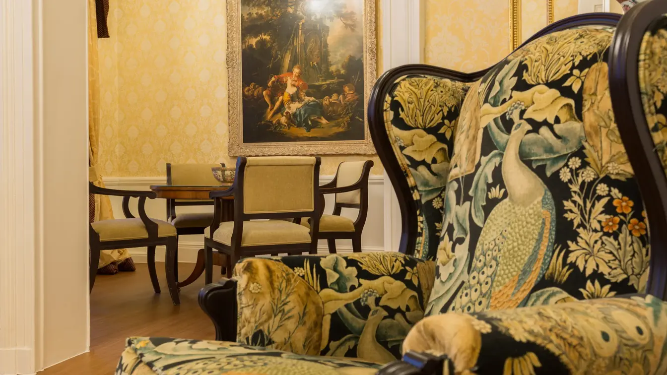 Stanhope_Hotel_Royal_Suite