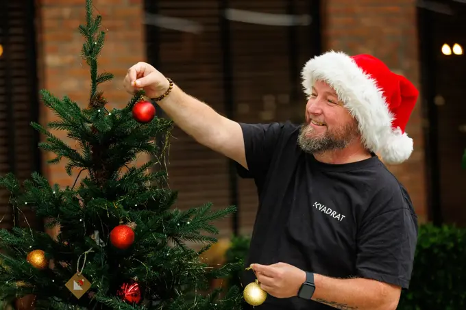 2025_kvadrat_jul_web_kampanjebilde_3-2