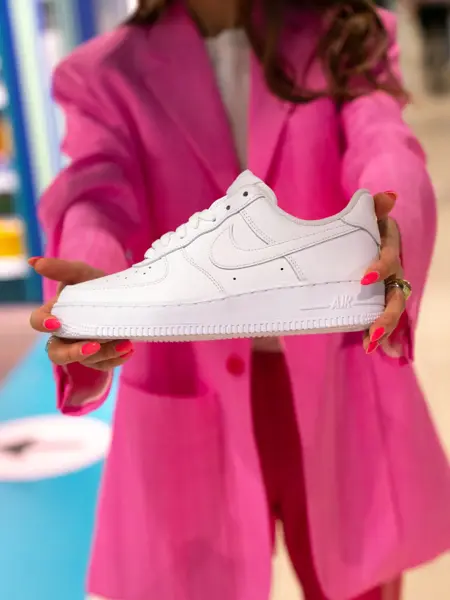 Nike joggesko og tusjpenner i mange farger 