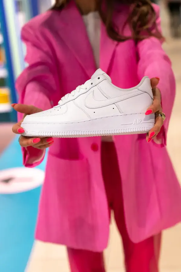 Nike joggesko og tusjpenner i mange farger 