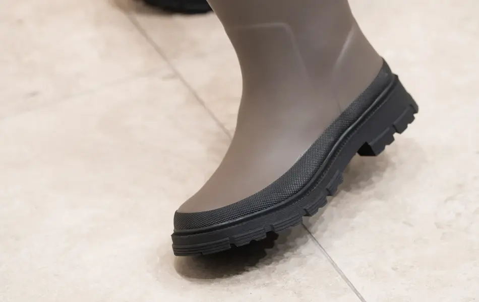 Regnfrakker og regntøy 