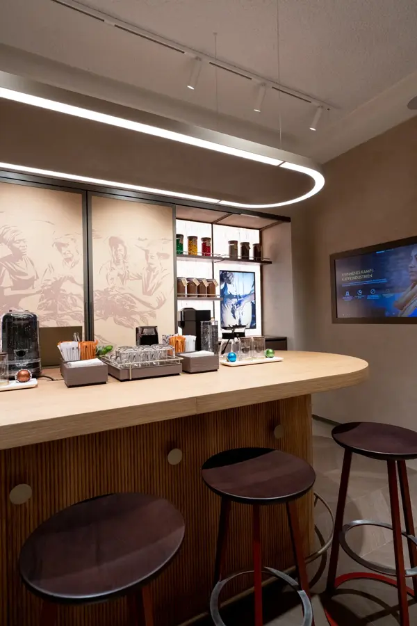 Nespresso-7.jpg