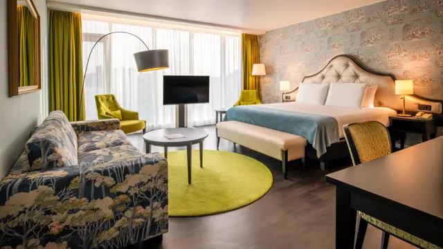 Thon_hotel_bristol_stephanieBUSN()SUPN