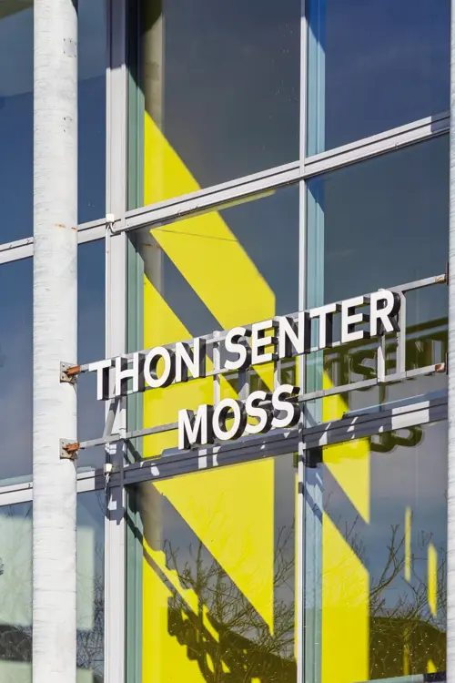 thon_senter_moss_fasade4