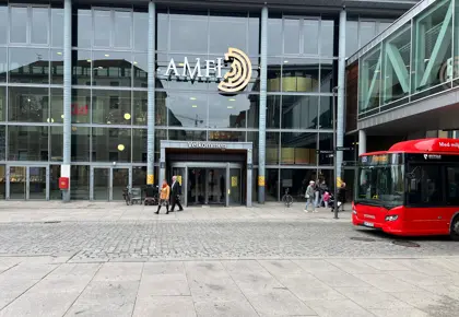 AMFI Moss fasade, inngangsparti