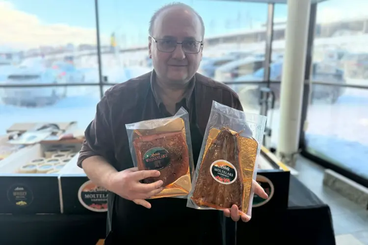 d9599db3-b5a5-4af7-8677-ad52048a7e28