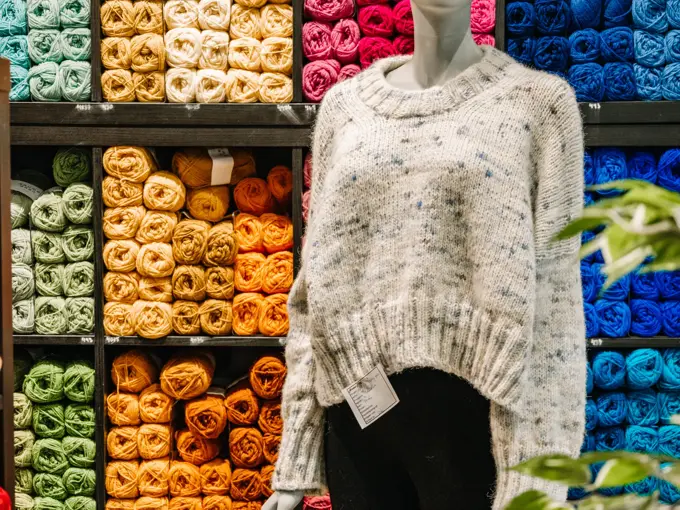 Kle deg i strikk til vinter og vår