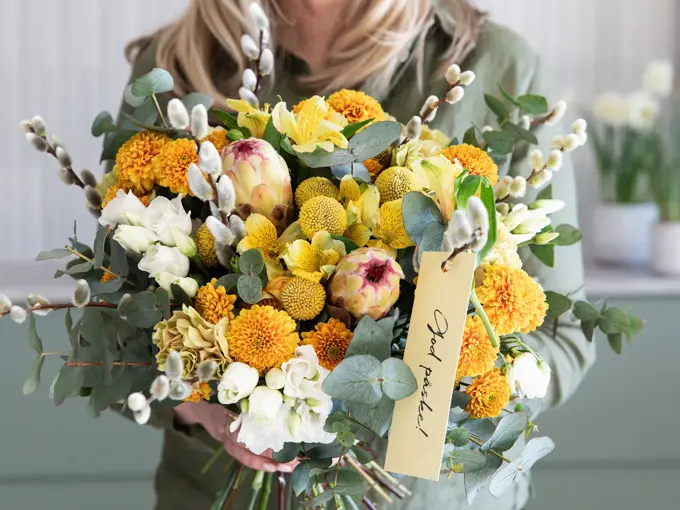 Påskeblomster og dekorasjoner fra Mester Grønn