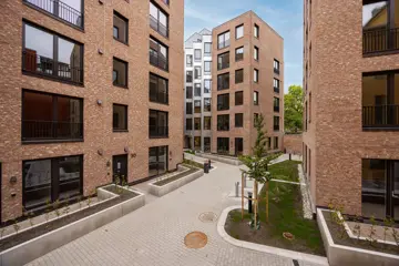 Bilde fra gårdsrommet i boligprosjektet Brugata 3. 