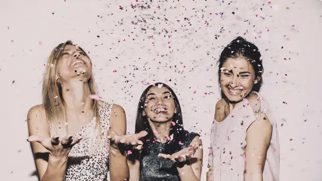 MAR_Jul_Artikler_Bilder_MoteDame_1