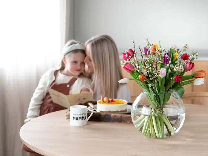 Mester Grønn 1_Tulipanbukett_l.jpg