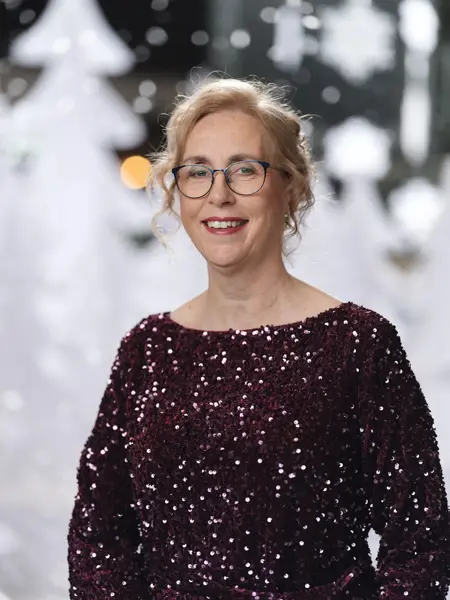 MOA_Jul_Artikler_Ansatte_Venke