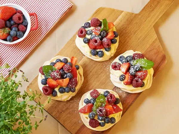Pavlova-kaker på en skjærefjøl