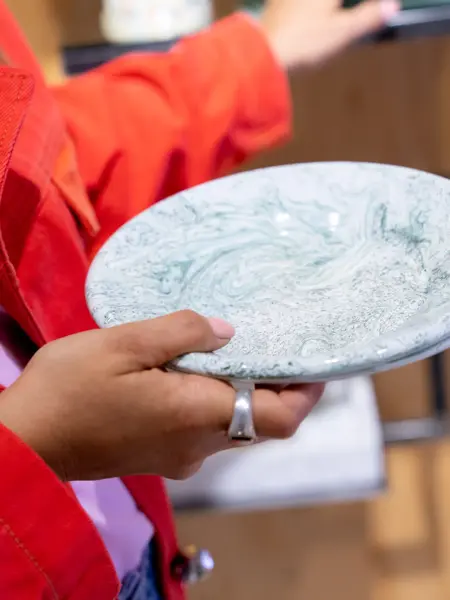 Janka Polliani plukker favoritter på Sandvika Storsenter