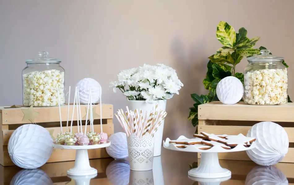 popcorn and  cookies on event party