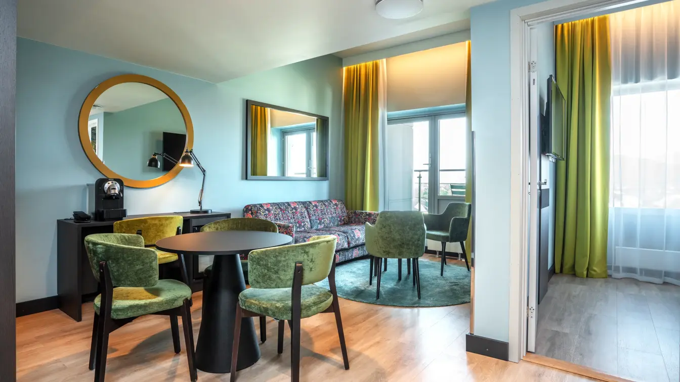Thon_Hotel_Bronnoysund_Juniorsuite