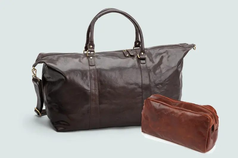 Weekendbag og toalettmappe