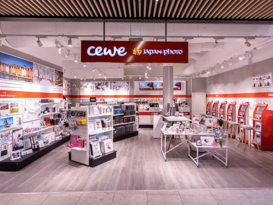 Inngangspartiet til Cewe Japan Photo på Lagunen