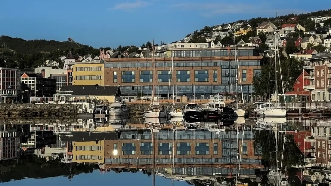 Thon_Hotel_Harstad_Fasade_Havna